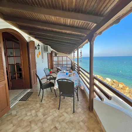 Melissi Blue 1 Hébergement de vacances *