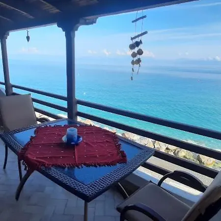 Hébergement de vacances Melissi Blue 1 *