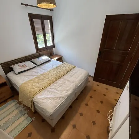 بيت للعطل Melissi Blue 1 *