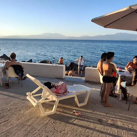 Melissi Blue 1 بيت للعطل Melíssion