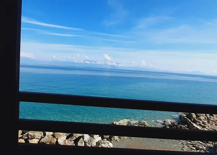 Vakantiehuis Melissi Blue 1 Melíssion